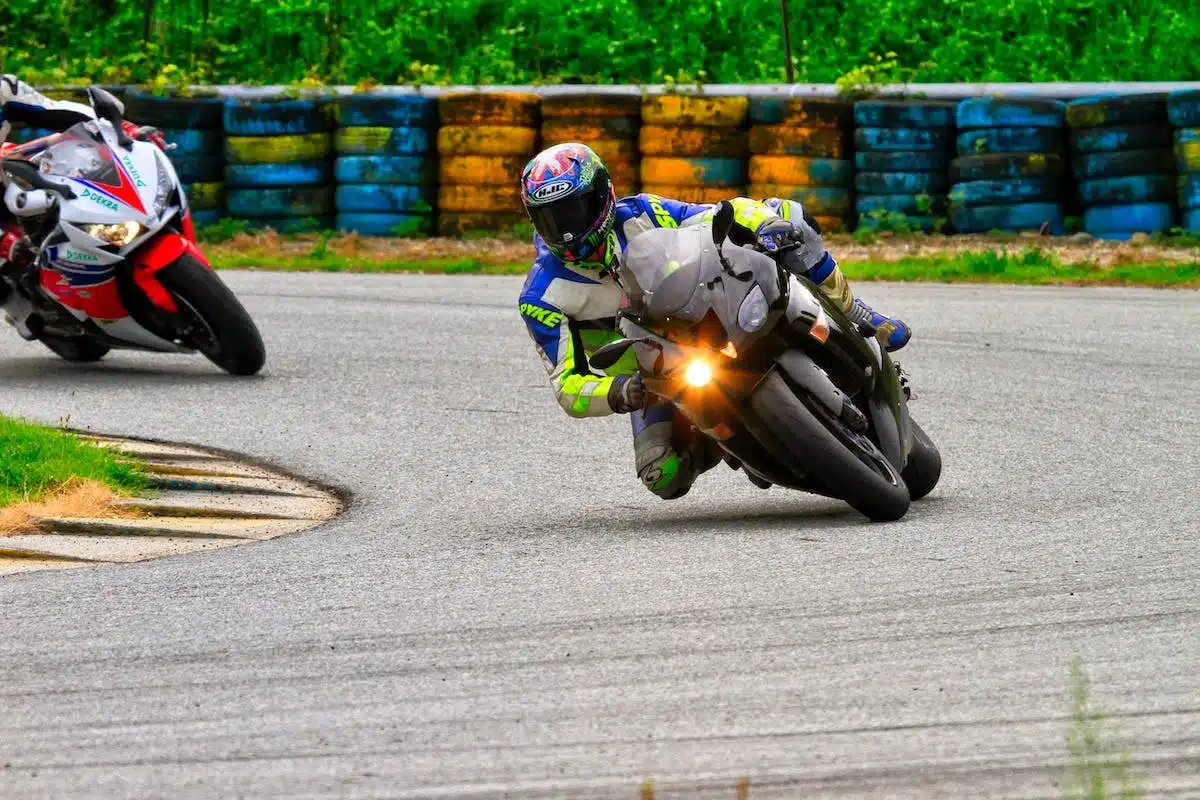 moto  compétition