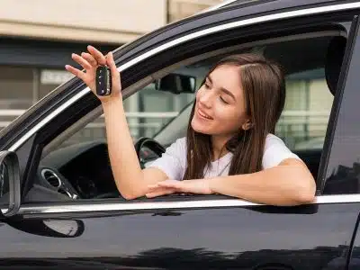 Assurance voiture jeune conducteur les garanties indispensables