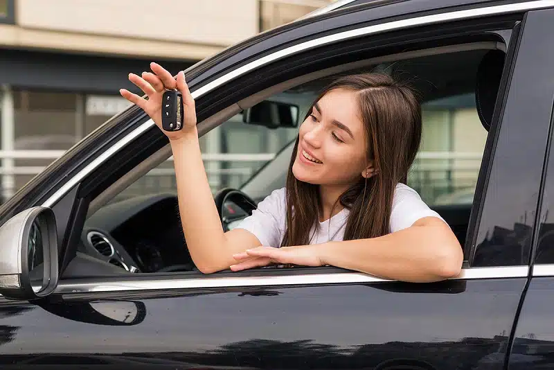 Assurance voiture jeune conducteur les garanties indispensables